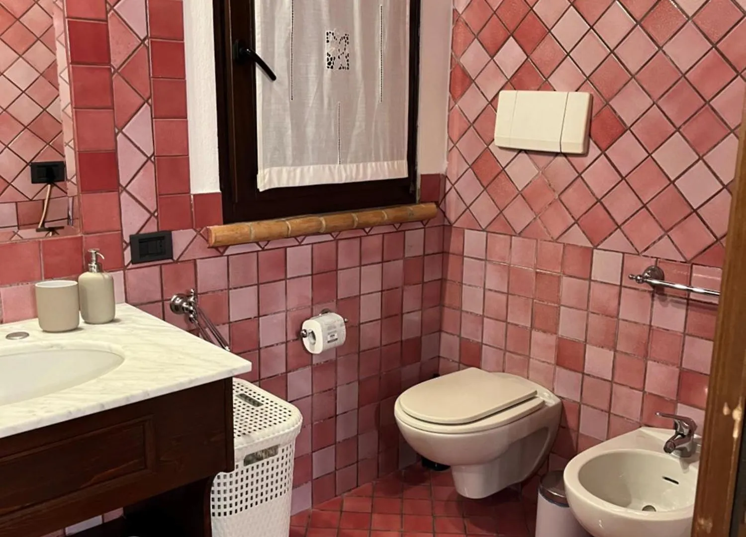 Apartman Bilocale Dafne Abbadesse Guest House Milánó
